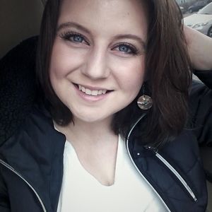 Meet your Posher, Amanda marie